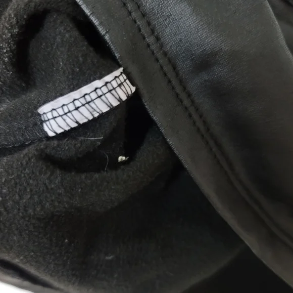 Faux Pleather Black Crop Top​ - Picture 10 of 10